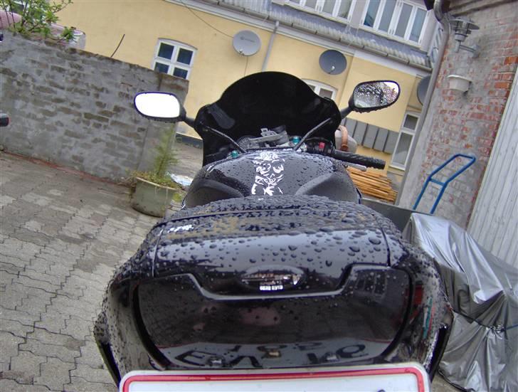 Yamaha Thunderace billede 4