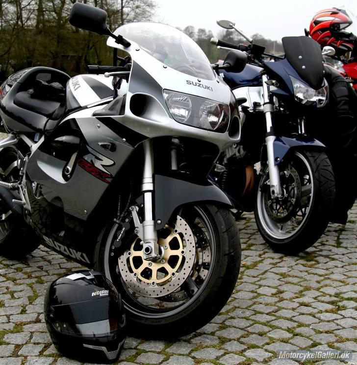 Suzuki GSX-R 750 - *SOLGT* billede 11