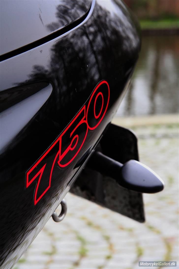 Suzuki GSX-R 750 - *SOLGT* billede 12