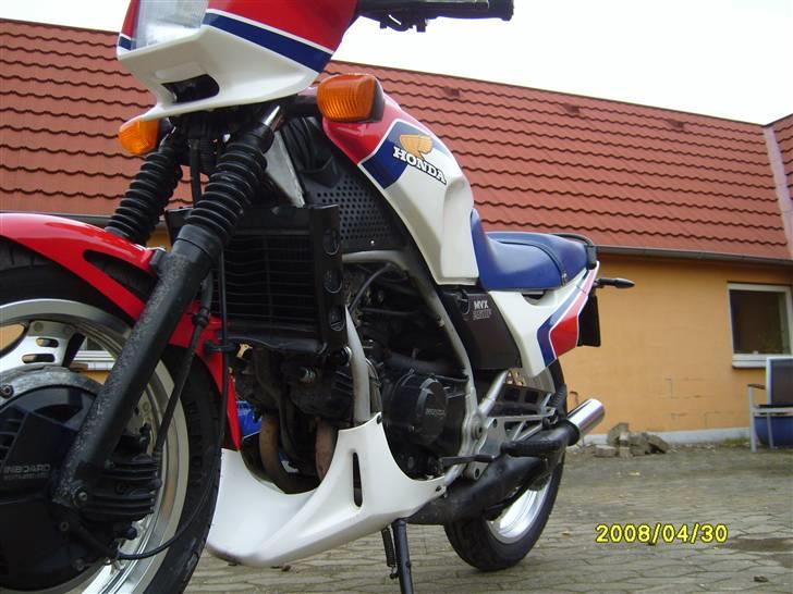 Honda MVX 250 F - (Solgt) billede 14