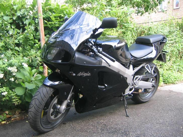 Kawasaki ZX-7R Ninja billede 1