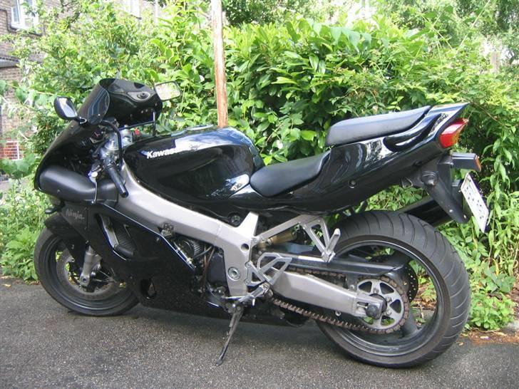 Kawasaki ZX-7R Ninja billede 3