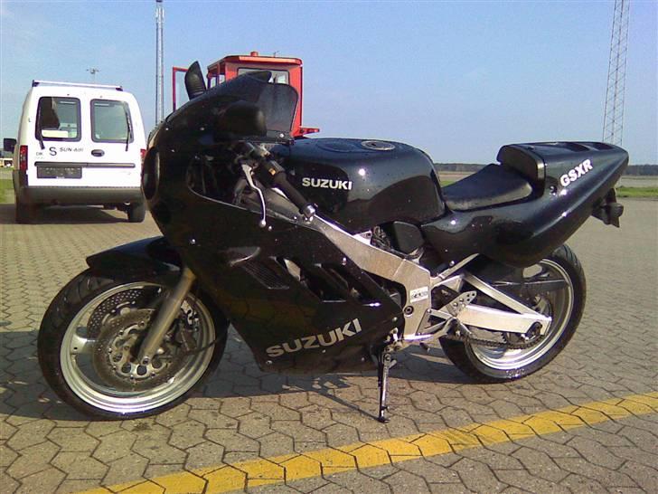 Suzuki GSX-R 400R  #DØD# billede 5