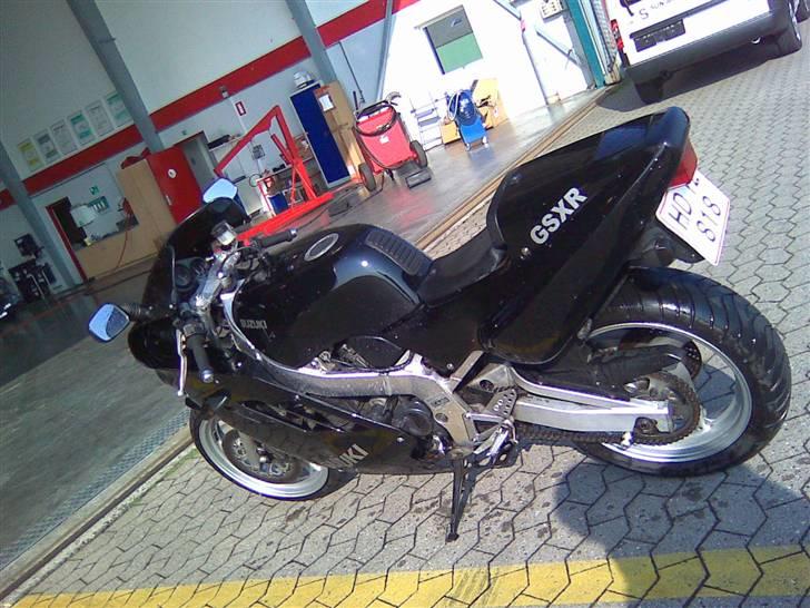 Suzuki GSX-R 400R  #DØD# billede 6