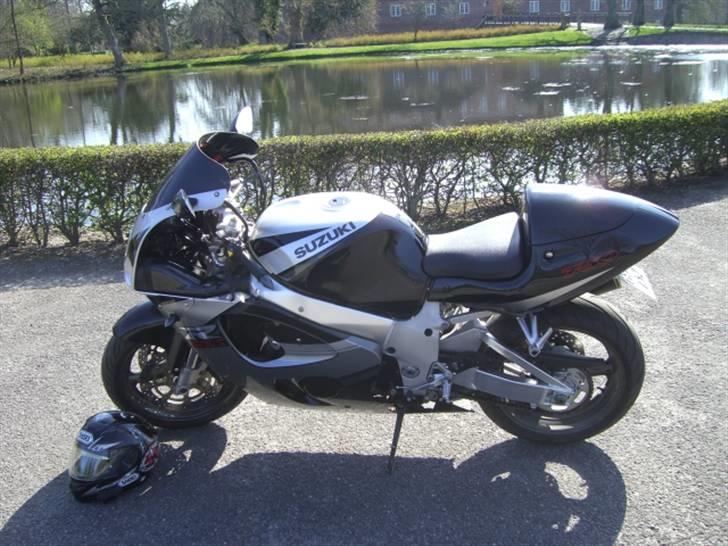 Suzuki GSX750R SOLGT TIL CLAUS billede 17