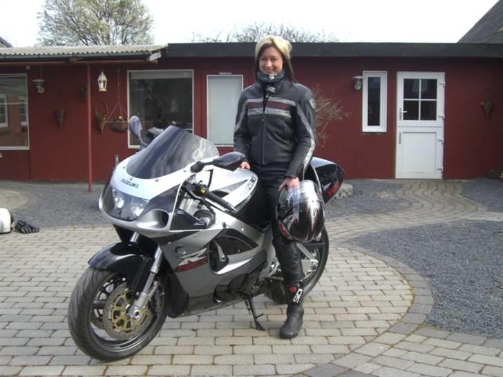 Suzuki GSX750R SOLGT TIL CLAUS billede 18