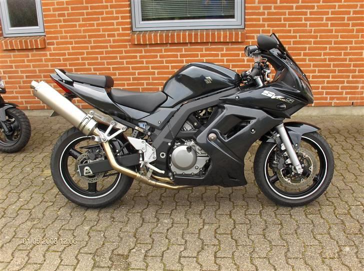 Suzuki SV 650 S *SOLGT* billede 9