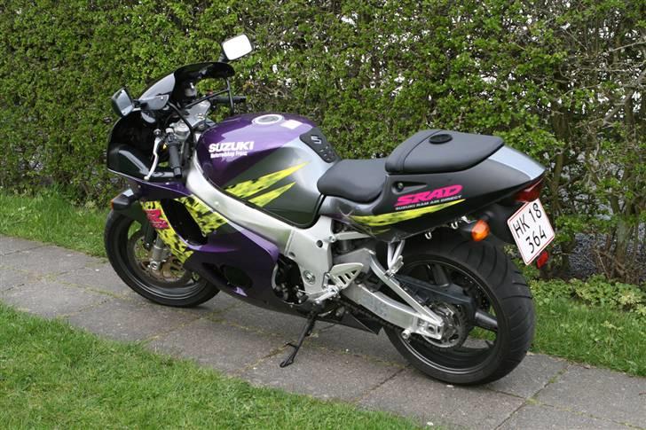 Suzuki GSXR 750 billede 3