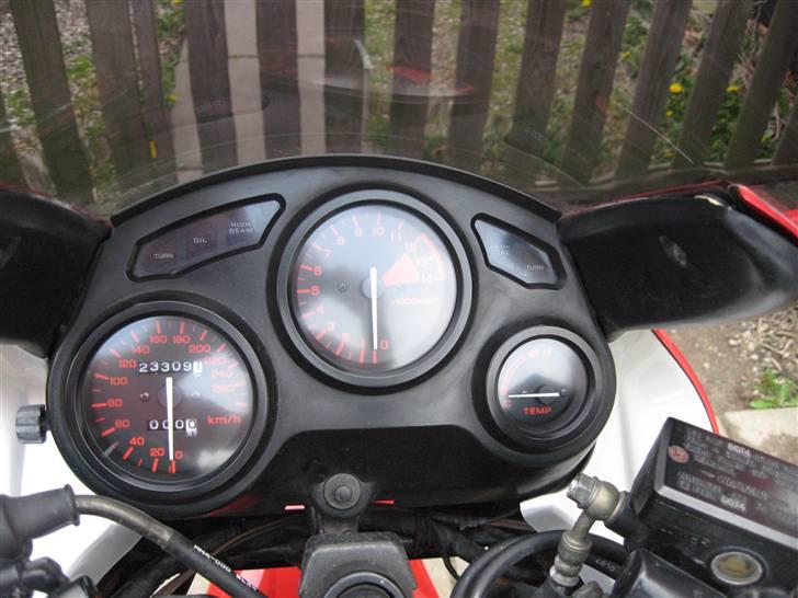 Honda cbr 600F1 (solgt) billede 3