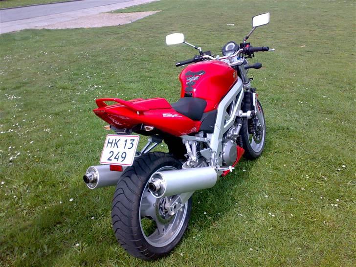Suzuki SV 1000 N K7 **SOLGT** billede 9