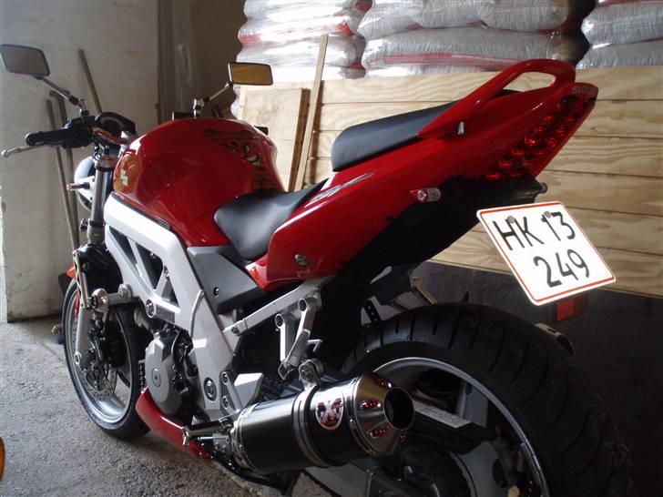 Suzuki SV 1000 N K7 **SOLGT** billede 16