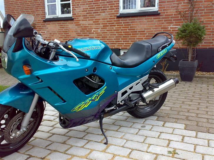 Suzuki gsxf 600 ( solgt ) billede 8