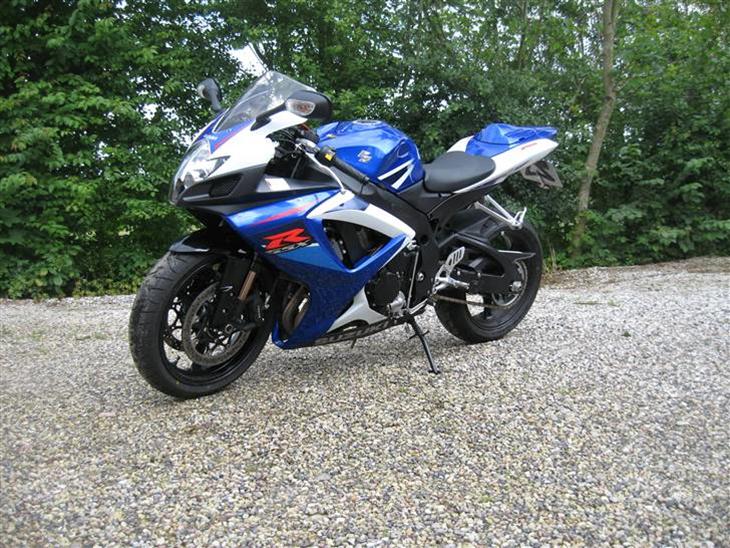 Suzuki GSX-R750K7 billede 1