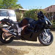 Suzuki gsx1300r hayabusa