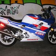 Honda CBR 600 F2