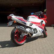 Honda cbr 600 f