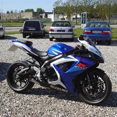 Suzuki GSXR-750 K7 *SOLGT*