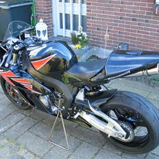 Honda CBR1000RR Fireblade(solgt