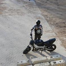 Yamaha FZR600R Streetfigther