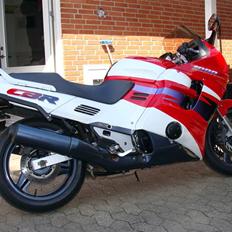 Honda CBR1000F Dual Brake