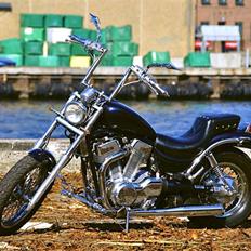 Suzuki Intruder VS 1400