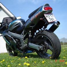 Kawasaki zx9r (Stjålet)