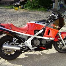 Kawasaki GPZ 600 R