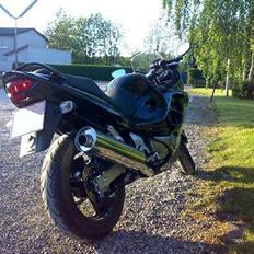 Suzuki GSX 750F