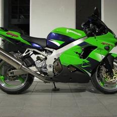 Kawasaki ZX9R