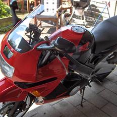 Honda CBR 600 F2