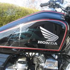 Honda CB 750sc Nighthawk ( Solgt )
