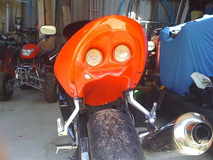 Honda CBR 600 F4 Sport *SOLGT* - Skal lige males og lakeres når maleren engang får tid.. :D billede 11