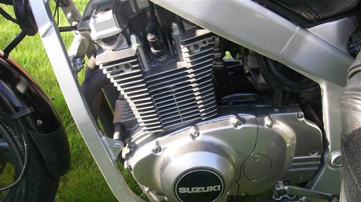 Suzuki GS 500 E SOLGT! billede 3