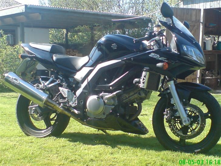 Suzuki SV650S K5 (SOLGT) billede 3