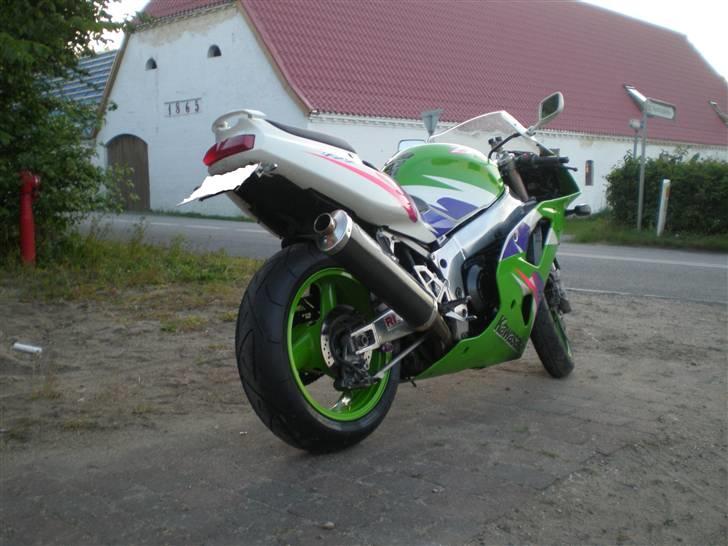 Kawasaki zxr 750 solgt billede 5