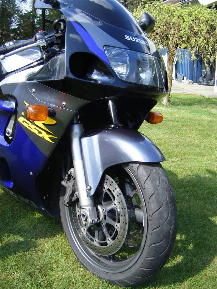 Suzuki gsxr600 srad solgt billede 8