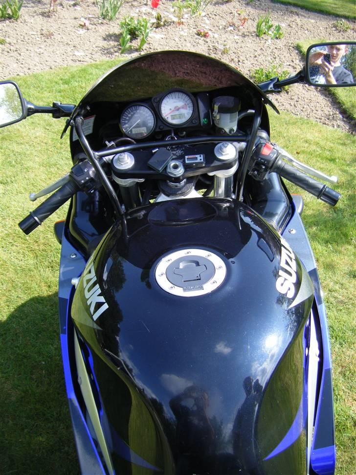 Suzuki gsxr600 srad solgt billede 10