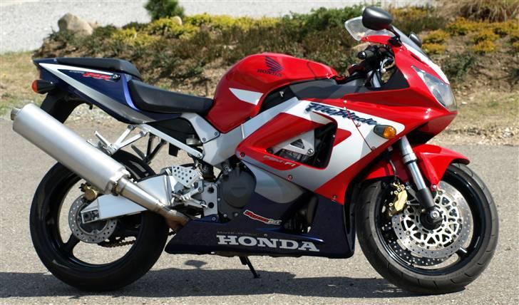 Honda CBR 900 RR billede 4