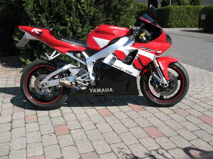 Yamaha R1 solgt billede 10