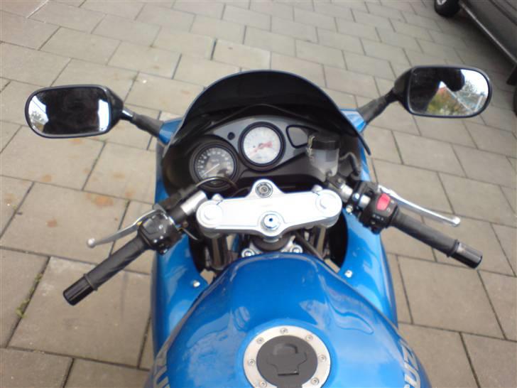 Suzuki SV 650S SOLGT billede 4