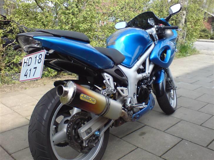Suzuki SV 650S SOLGT billede 5