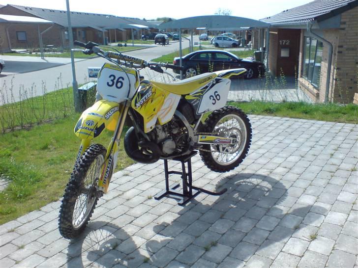 Suzuki RM250 billede 9