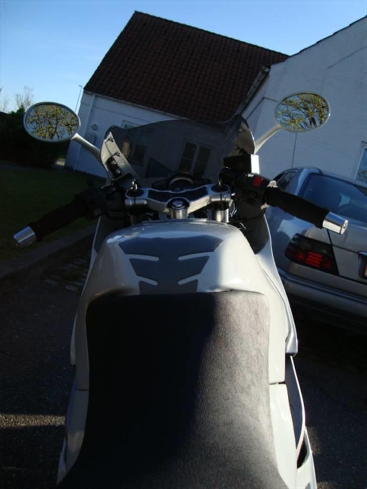 Suzuki GSX-R 250  billede 4