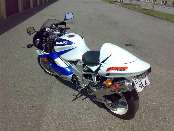 Suzuki tl 1000r solgt billede 3