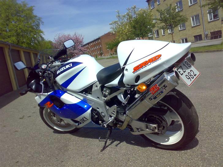 Suzuki tl 1000r solgt billede 4