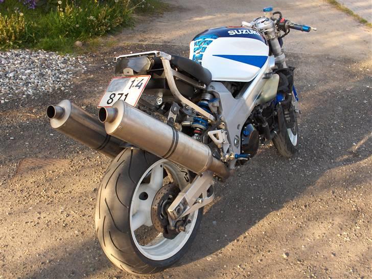 Suzuki tl1000r streetfighter billede 4