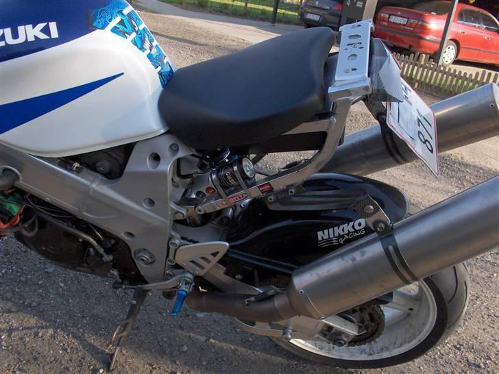 Suzuki tl1000r streetfighter billede 10