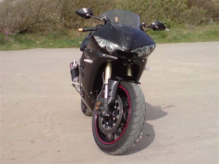 Yamaha yzf r6 Model '05 *Solgt* billede 3