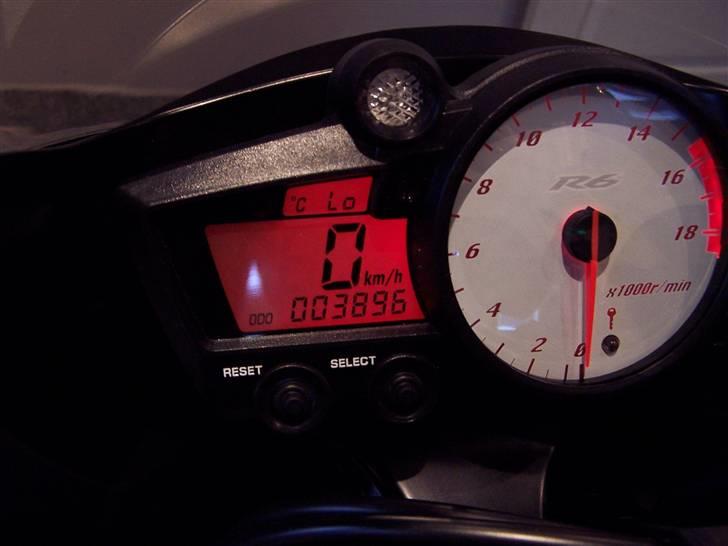 Yamaha yzf r6 Model '05 *Solgt* billede 9