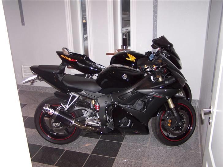 Yamaha yzf r6 Model '05 *Solgt* billede 16